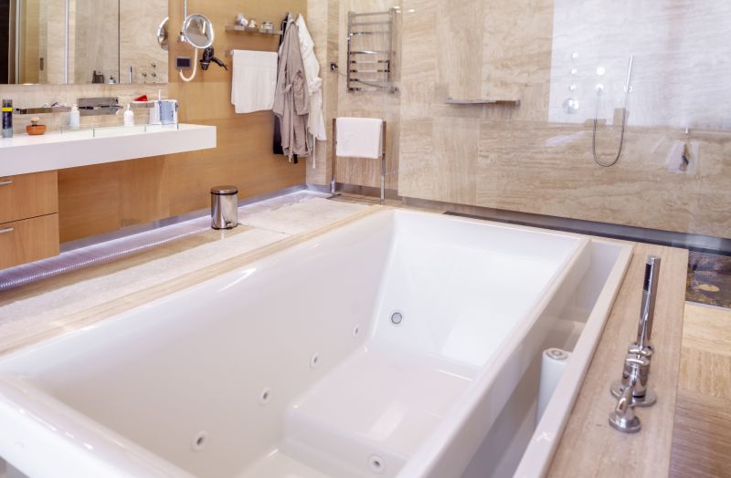 Luxury Bathtub Features